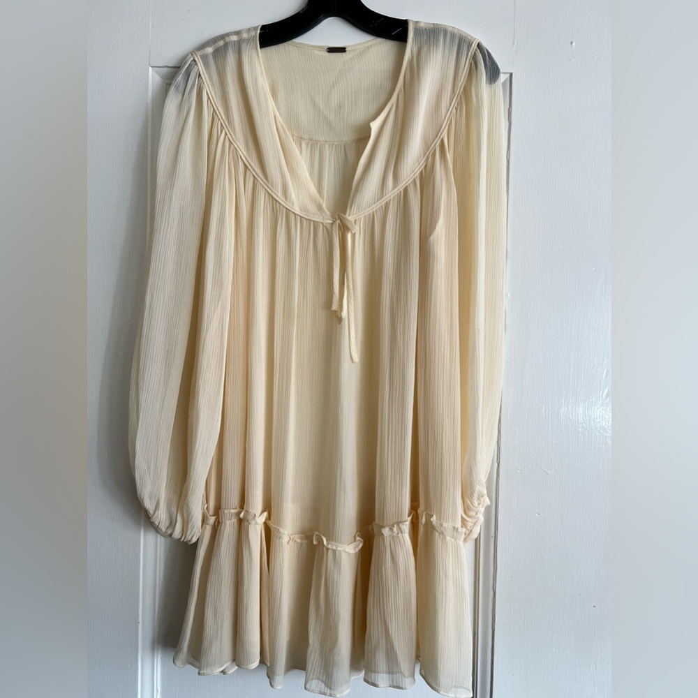 Free People Silk RUFFLE pleated chiffon Dress, runs big typical free people